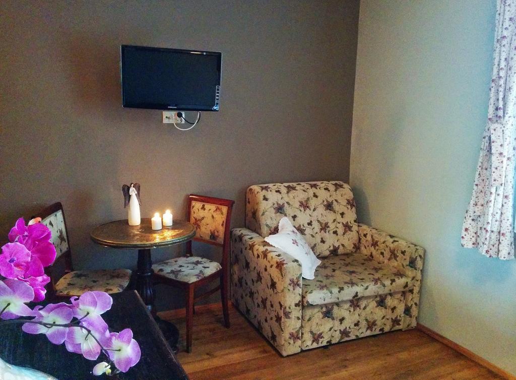 Bed and Breakfast Dom Na Rozcesciu Koniaków Zimmer foto